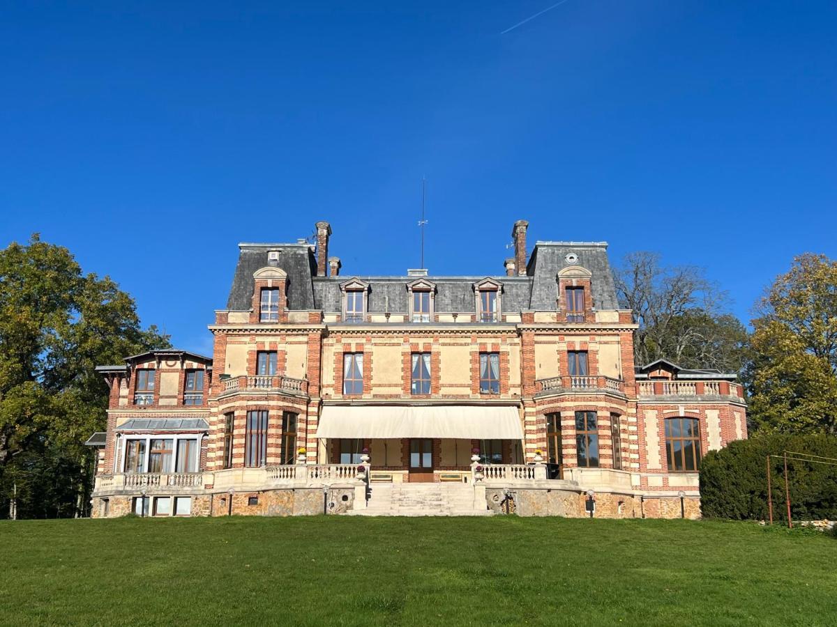 Château de Crènille Chaumes-en-Brie Extérieur photo