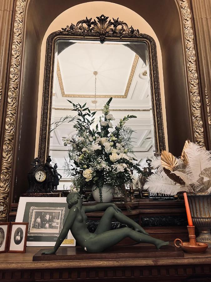 Château de Crènille Chaumes-en-Brie Extérieur photo