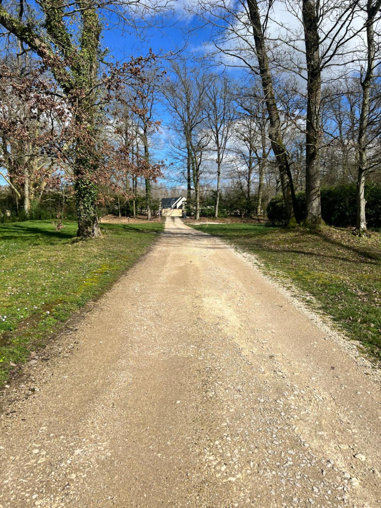 Château de Crènille Chaumes-en-Brie Extérieur photo