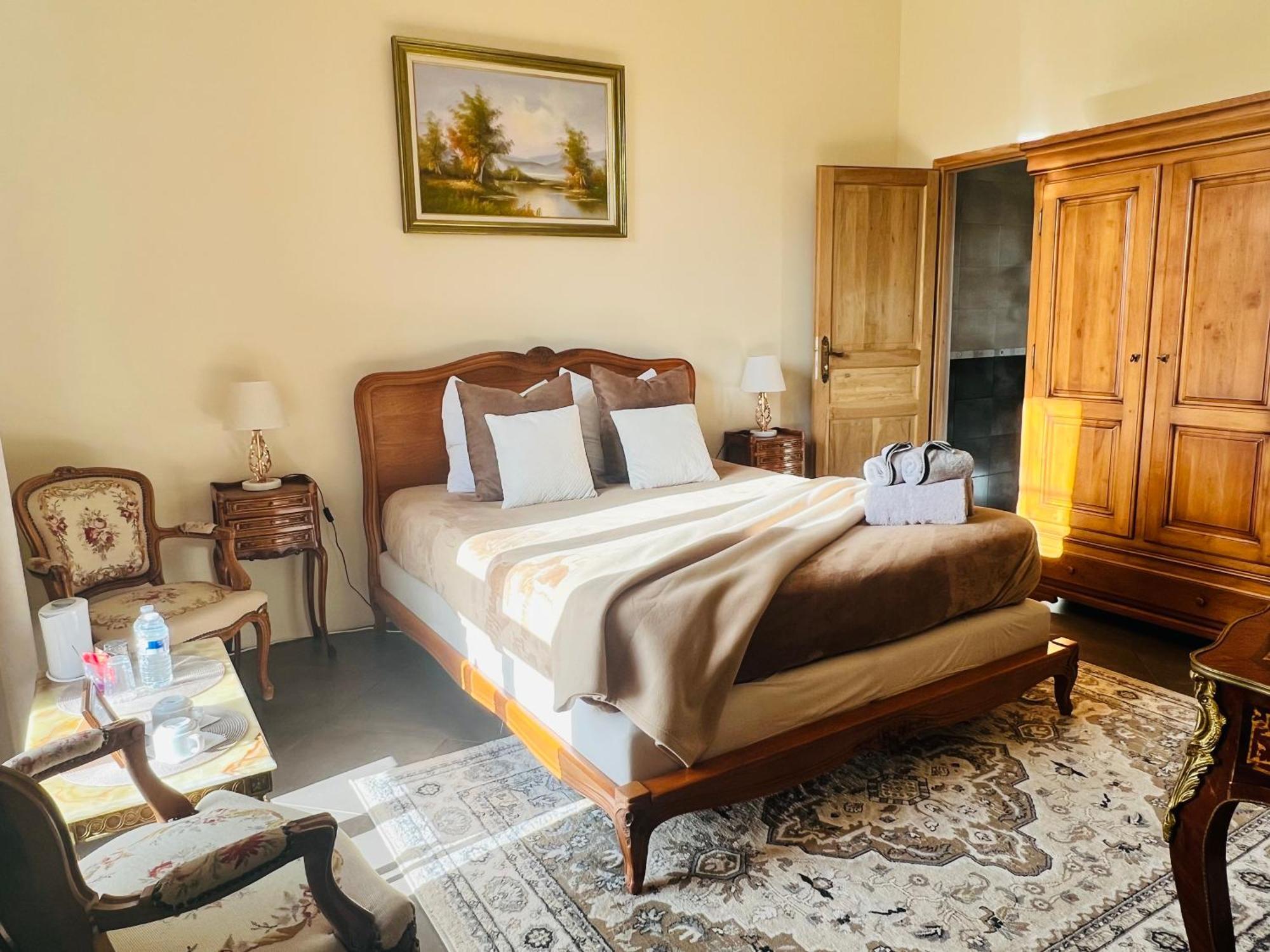 Château de Crènille Chaumes-en-Brie Extérieur photo