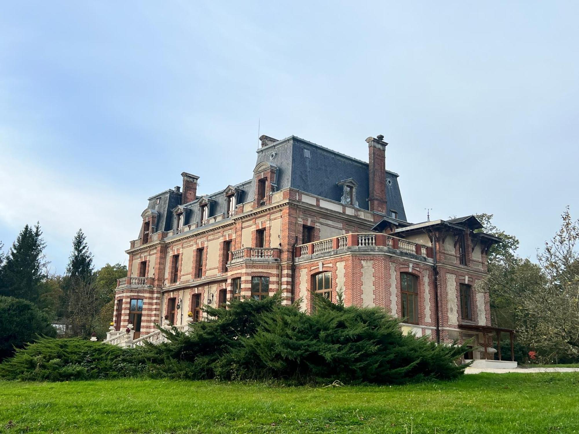 Château de Crènille Chaumes-en-Brie Extérieur photo