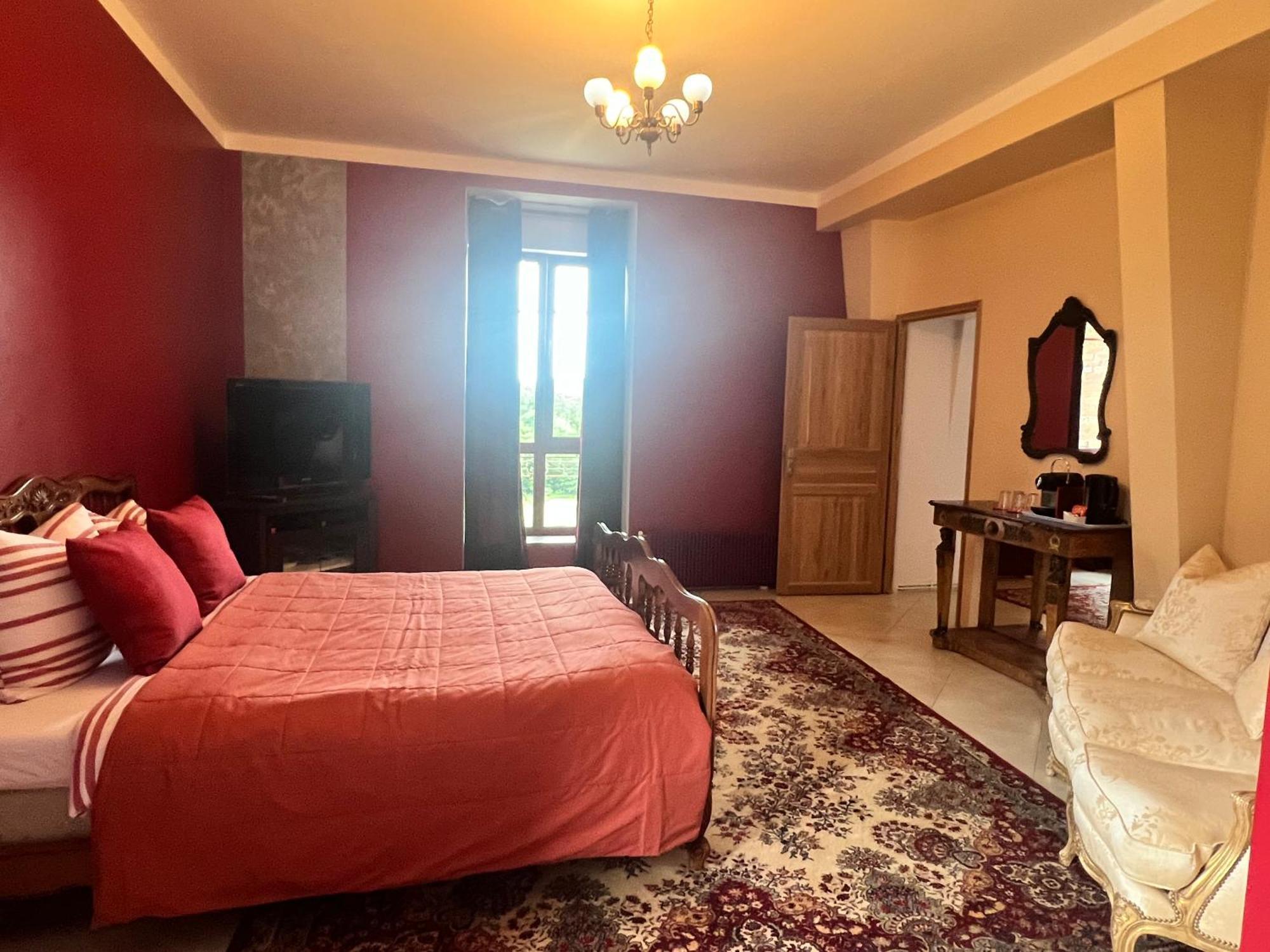 Château de Crènille Chaumes-en-Brie Extérieur photo