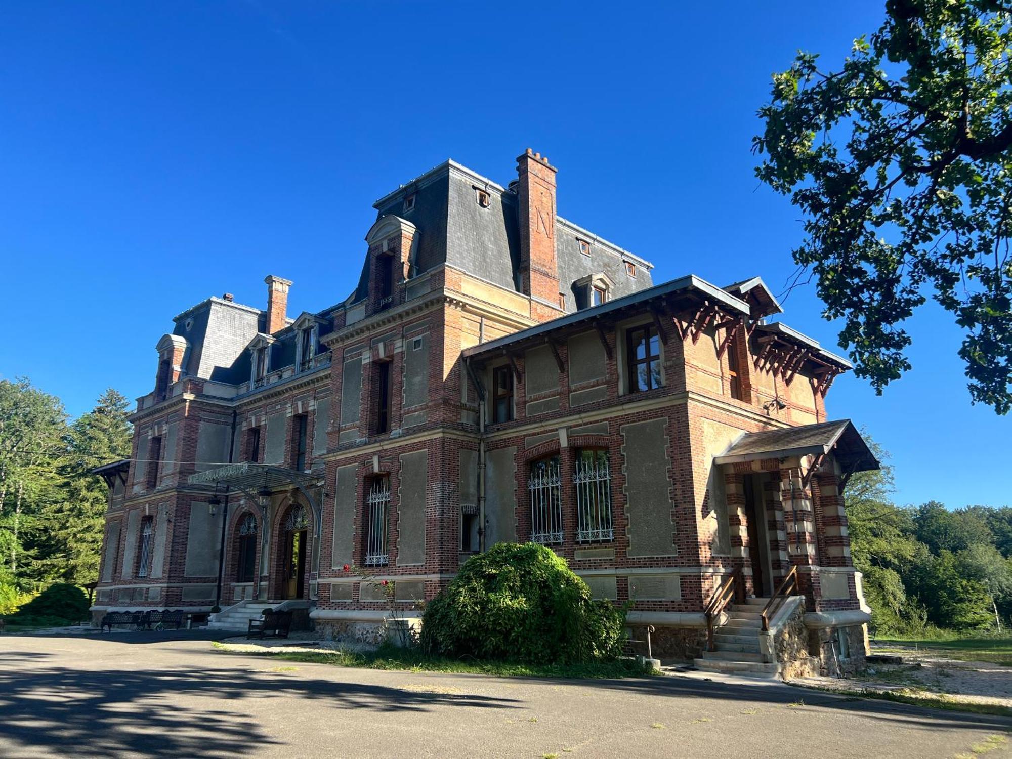 Château de Crènille Chaumes-en-Brie Extérieur photo